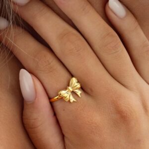 Dainty Bow Ring